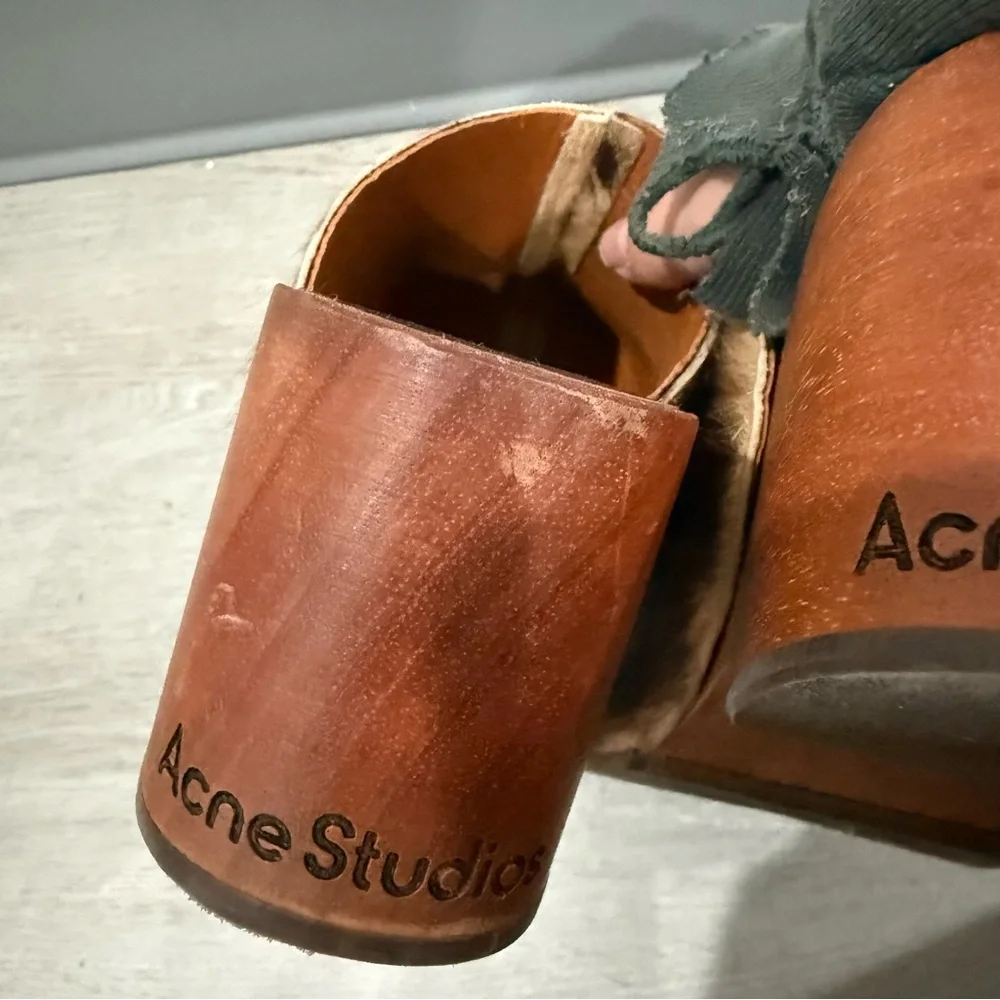 Acne Studios Clogs Calf Hair Platform in Pony Hair - Picture 11 of 14